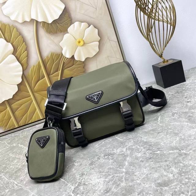 Pra*A2Vd034 Crossbody bag green Original quality Super versatile, good-looking a