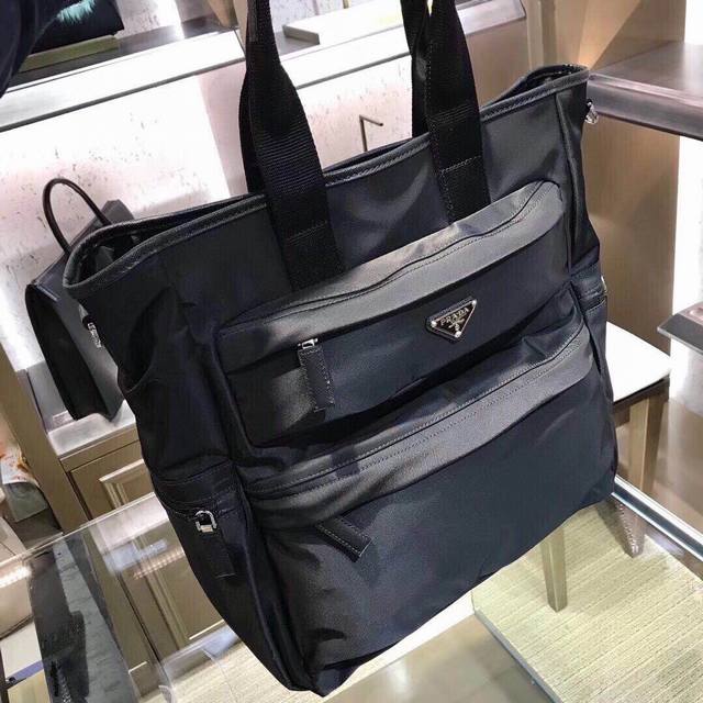 New model, original quality, new nylon handbag Prada 2Vg040, using original par