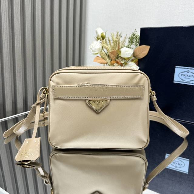 The latest cloth bag from the top original counter has arrived on 1Bh218. It us