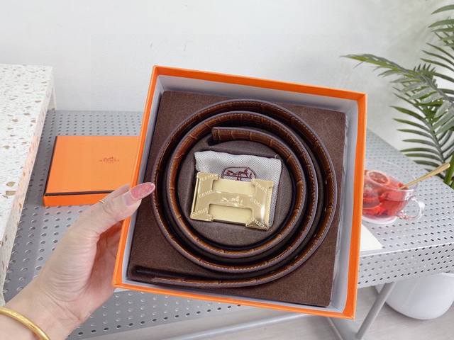 Heres. Hermes original counter new buckle with double-sided imported leather bel
