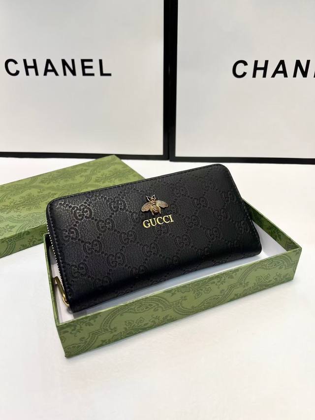 Color Black Size 21X11 Gucci new men's handbag original top layer cowhide, firs