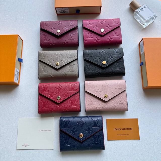 Colors available in multiple colors Size 11X10 Donkey short wallet made of soft