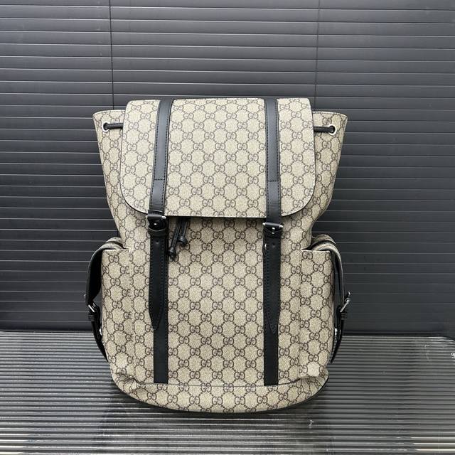 Gucci Gucci embossed double G backpack schoolbag men's bag real shot original or