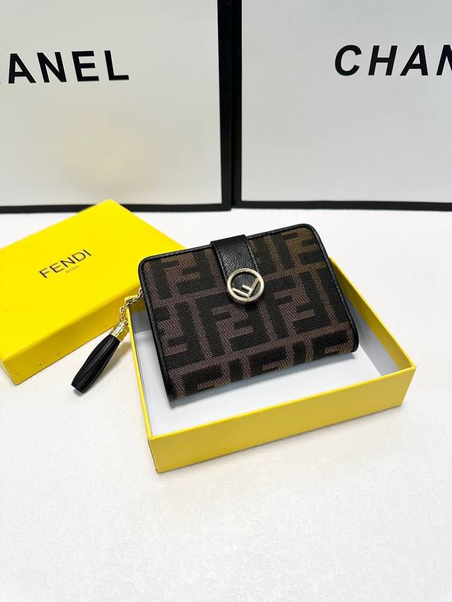 Color Black Size 15X10 Fendi style tri-fold short wallet cloth with cowhide tex