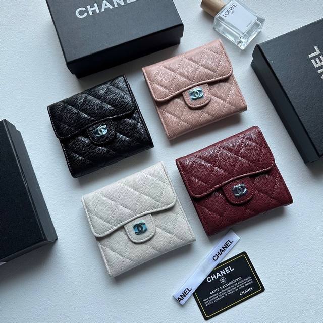 Colors available in multiple colors Size 12X10 Chanel original quality with coun