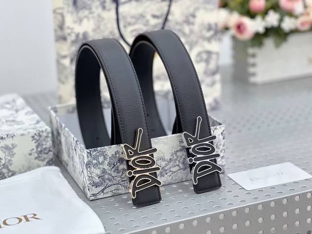 Dior Women's Christian Dior belts are the accessories that can best emphasize th