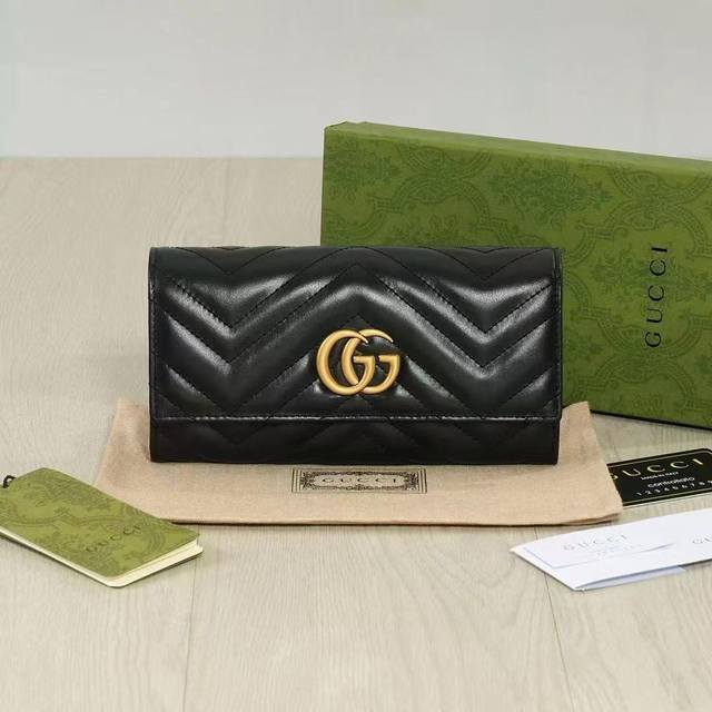 Color Black Size 19X10 Gg Marmont long wallet in quilted leather with Gg logo e