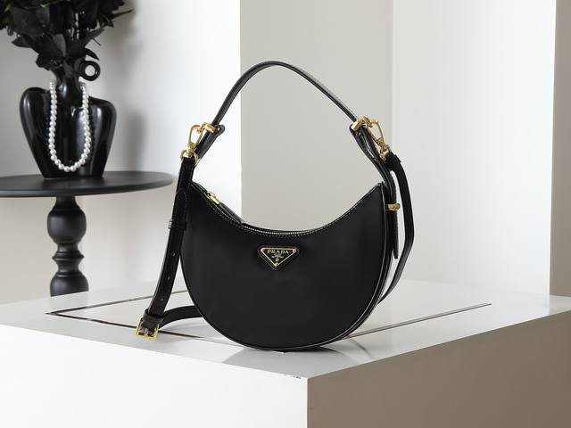 Moon handbag 1Bc194 double shoulder strap nylon fabric This simple Moon handbag