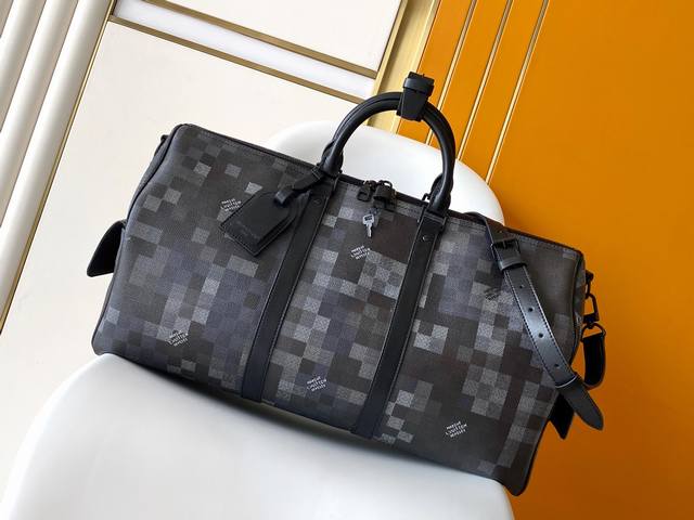 M14957Black Mosaic163C01Dynamic ChipThe Keepall Bandouli