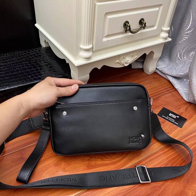 The latest model is coming. Montblanc International Montblanc messenger bag, im