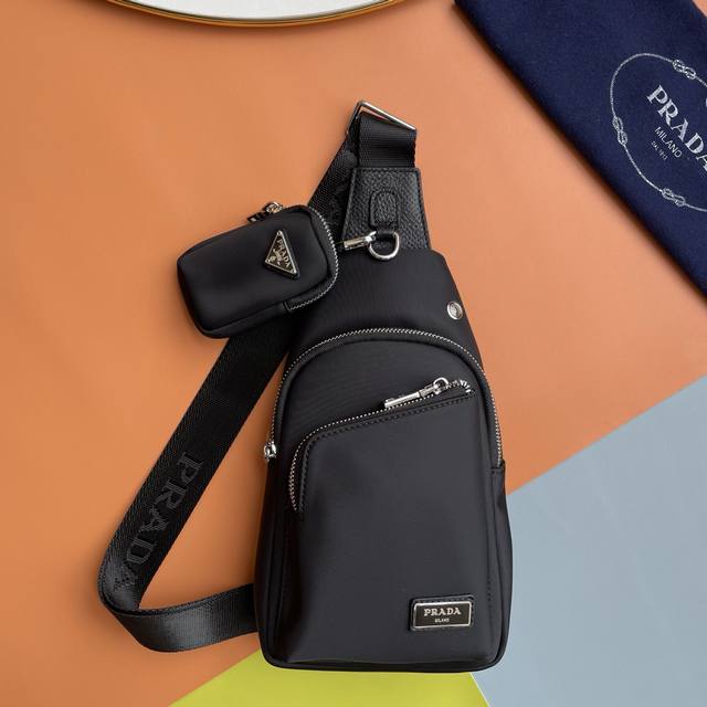 Prada's latest style, men's chest bag original quality, made of imported nylon
