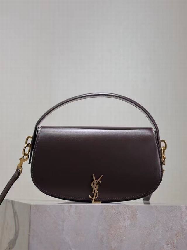 Voltaire_Hand-held messenger bag The name comes from Voltaire, a French writer a