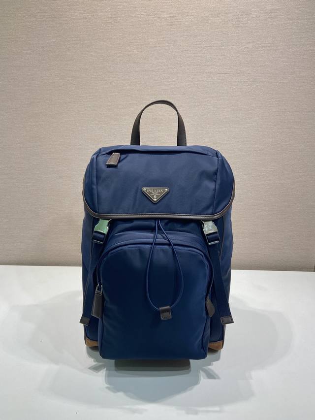 New Backpack 2Vz135A New Product This backpack adopts sports style design, deco