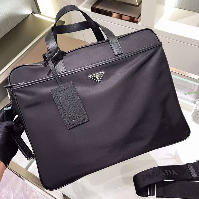 Exclusive first release 2Ve015 Multifunctional briefcase backpack made of impor