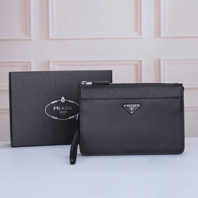 Prada-Prada's latest handbag official website is made of imported calfskin Saffa