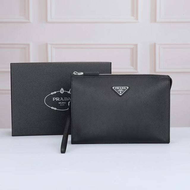 Prada-Prada's latest handbag official website is made of imported calfskin Saffa