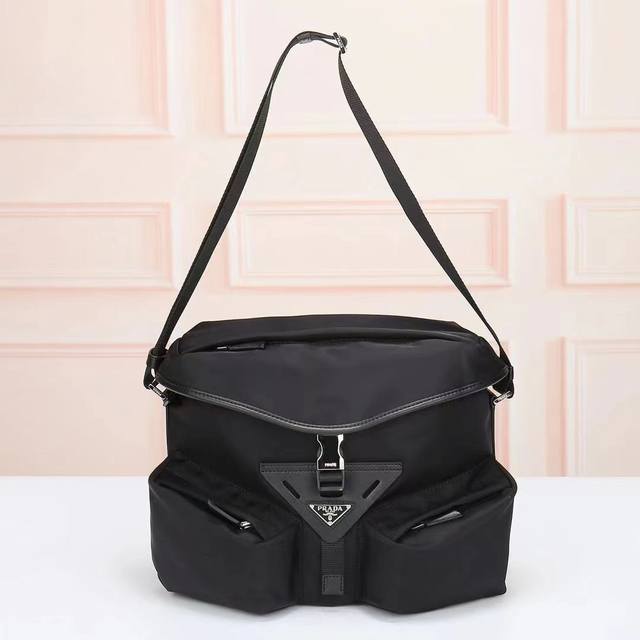Prada-Prada's latest crossbody bag shoulder bag official website uses original i