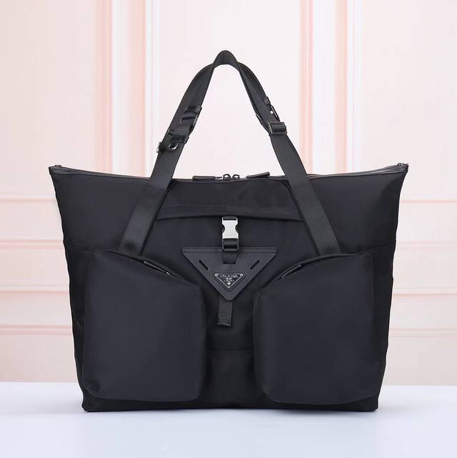 Prada-Prada's latest travel bag shopping bag official website uses original impo