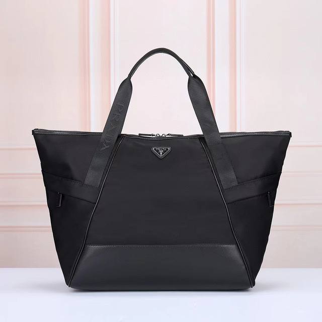 Prada-Prada's latest travel bag shopping bag official website uses original impo