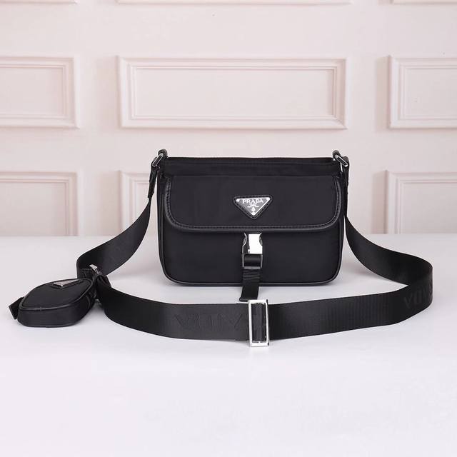 Prada-Prada's latest messenger bag crossbody bag official website uses original