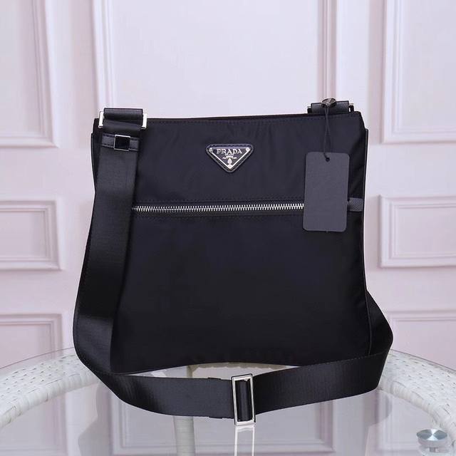 Prada-Prada messenger bag official website uses original imported waterproof fab
