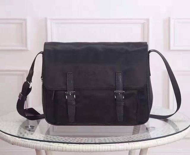 Prada-Prada messenger bag official website uses original imported waterproof fab