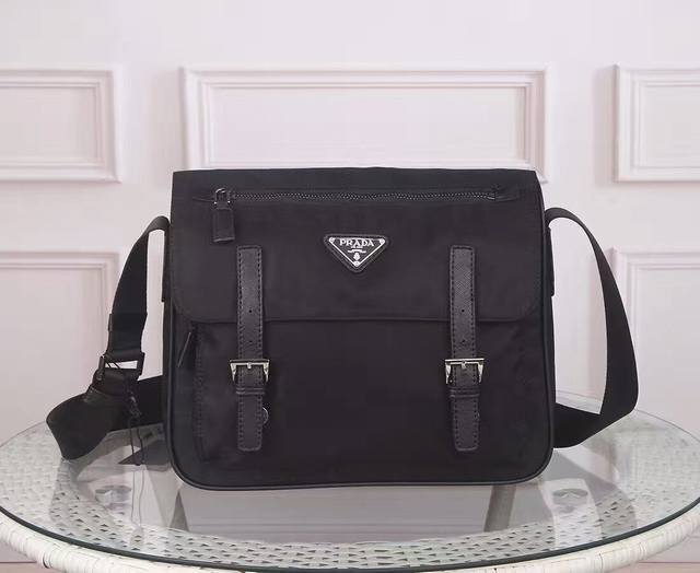Prada-Prada messenger bag official website uses original imported waterproof fab