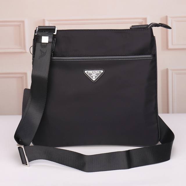 Prada-Prada messenger bag official website uses original imported waterproof fab