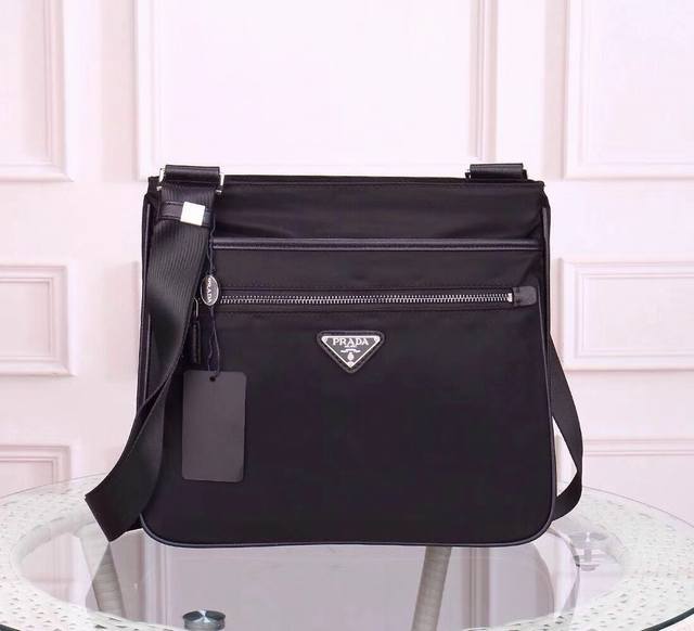 Prada-Prada messenger bag official website uses original imported waterproof fab