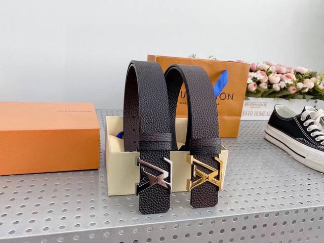 Louis Vuitton French counter quality official website synchronization width 3.8C