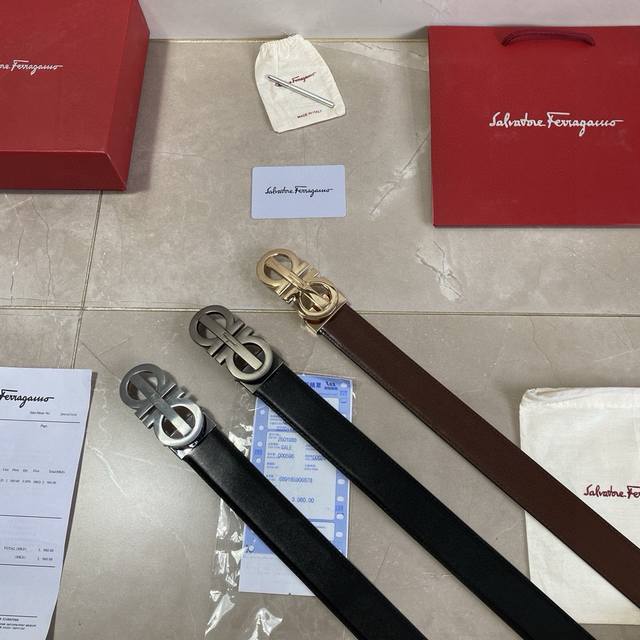 Brand: Ferragamo Grade: Original quality. Top-grain cowhide, classic and popula