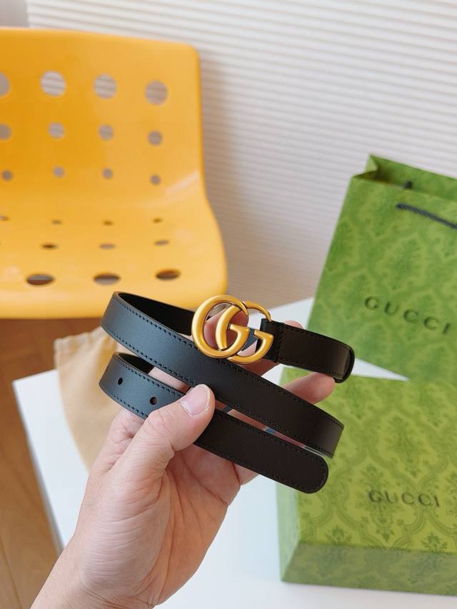 Gucci This belt is decorated with classic double G details, reminiscent of the G