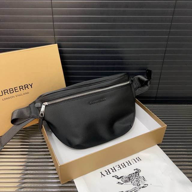Burberry Burberry canvas waist bag unisex chest bag messenger bag casual versati