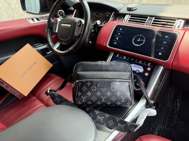 High-end goods new "Louis Vuitton" Lv shoulder bag Louis Vuitton messenger bag