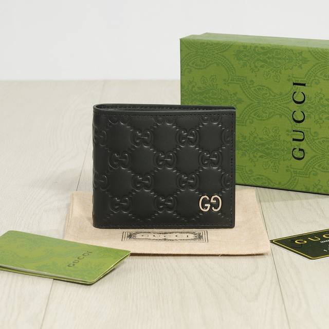 Color Black Size 12X10 Gucci counter model Men's pure leather folded in half 1: