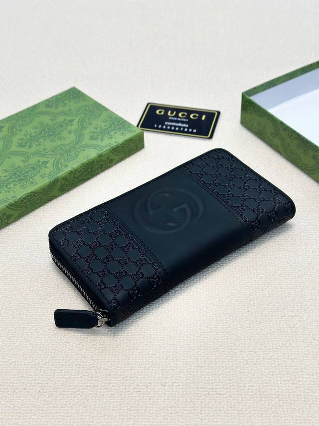 Color Black Size 20X10 Gucci's popular frosted leather counter synchronization,