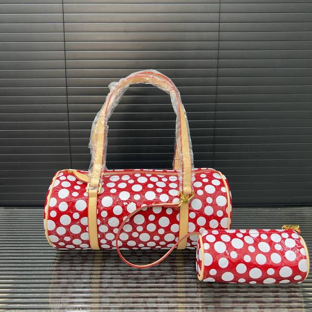Louisvuitton Louis Vuitton Lv Papillon hand-held pillow bag classic all-match re