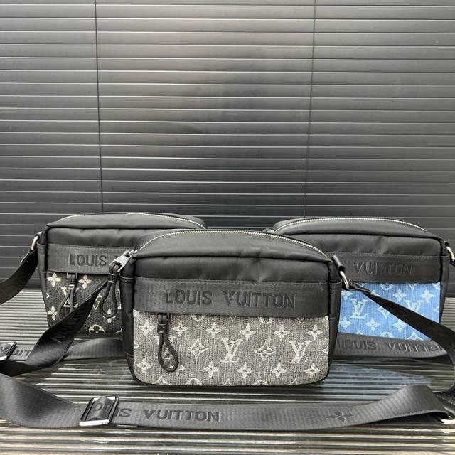 Louisvuitton Louis Vuitton Lv nylon crossbody bag camera bag denim unisex should