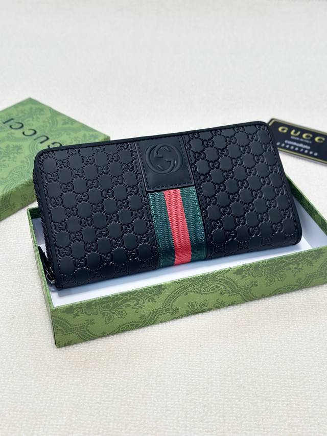Color Black Size 20X10 Gucci's popular frosted leather counter synchronization,