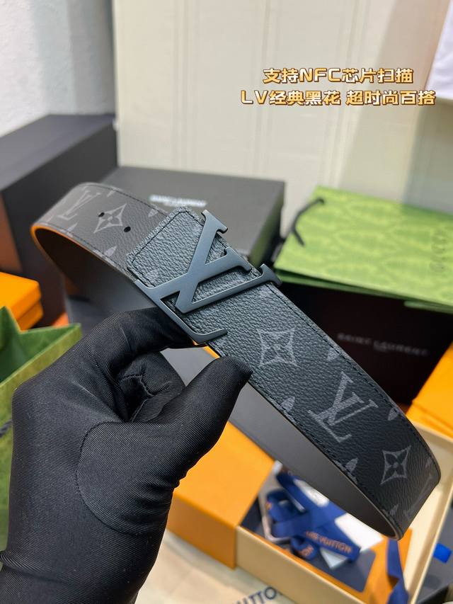 Lv belt width: 4.0Cm The latest series of counters, with exquisite carved buckle