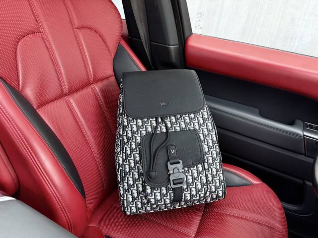 High-end new "Door" Dior backpack Oblique adjustable shoulder strap flap drawst