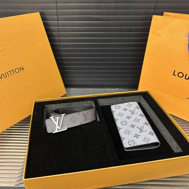 Louisvuitton Louis Vuitton Lv two-in-one box belt suit clip wallet men's boutiqu