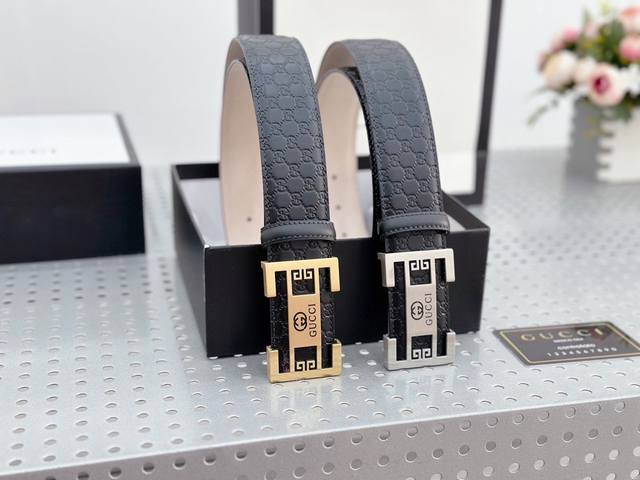 Full set packaging Gucci inch 5 Material: Double-sided plain cowhide, black with