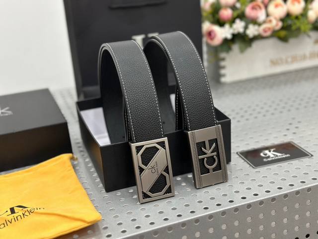 Calvin Klein is called Ck for short. Today, I will introduce this Ck belt to you