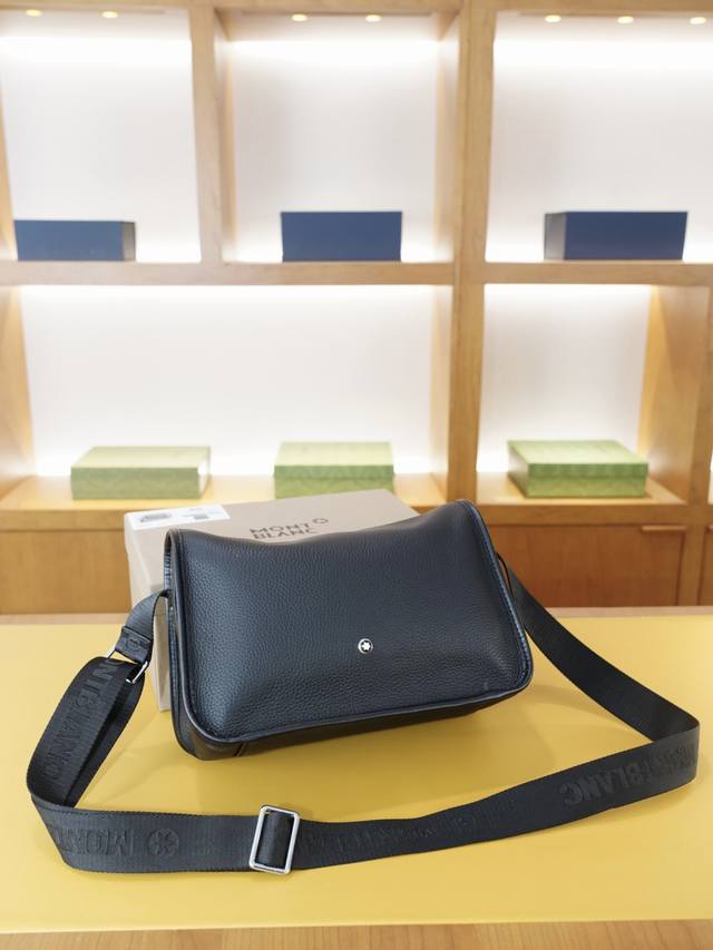 Montblanc official website synchronization high version crossbody shoulder bag