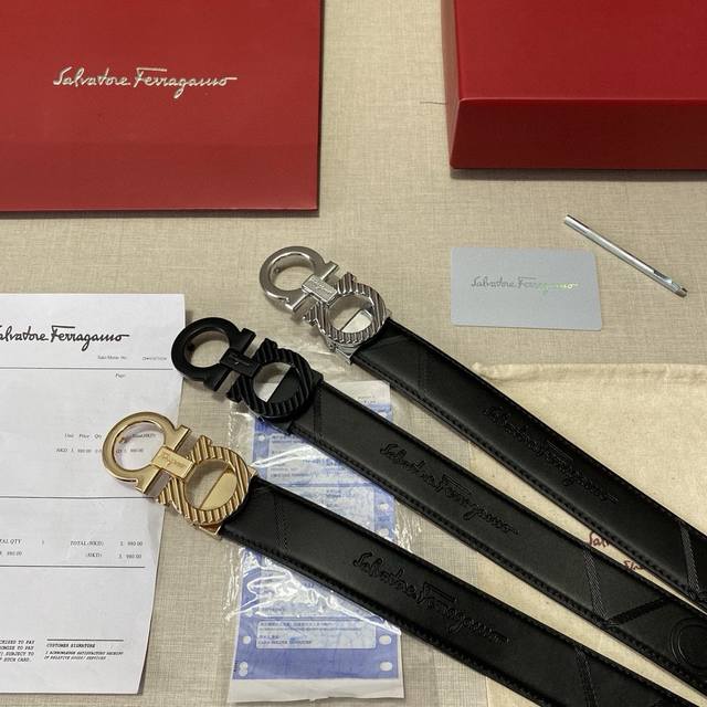 Brand: Ferragamo Grade: Original quality. Top-grain cowhide, classic and popula