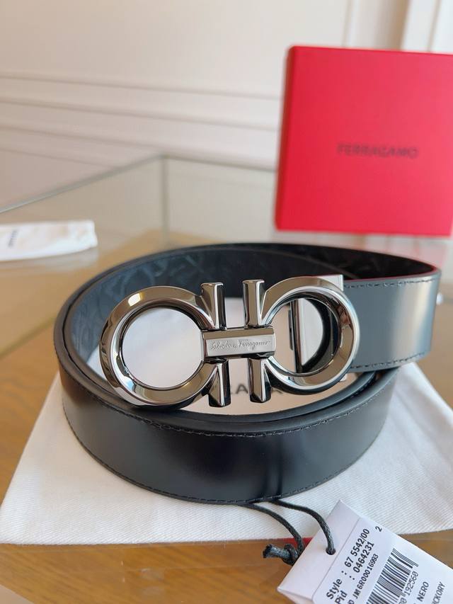 Salvatore Ferragamo counter now selling 3.5cm original leather. Precision brass