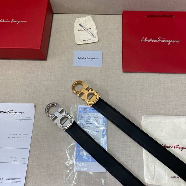 Brand: Ferragamo Grade: original quality. Top layer cowhide counter sale classi