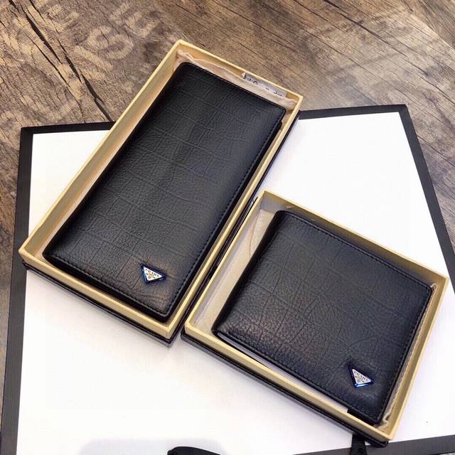 short and long color black size long 19X10 short 12X10 model 6601 Prada counter