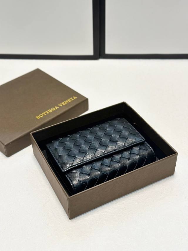 Color Black Size 10X9 Pure leather card holder Super self-retained. Dual-purpos